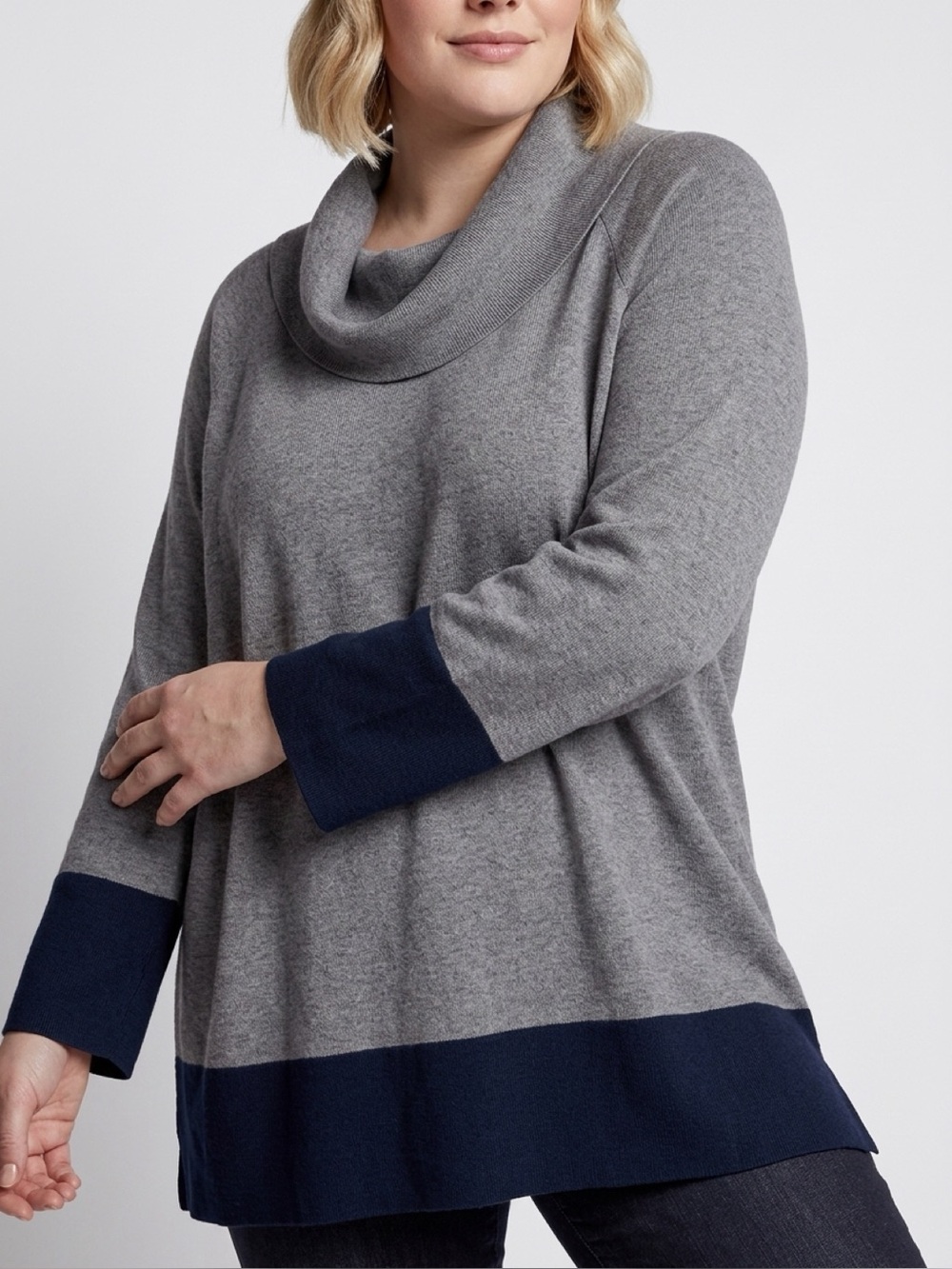 Jones New York Signature Woman Gray Navy Colorblock Cowl Neck Tunic Sweater S 2X
